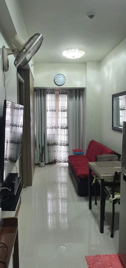 Schoenes Apartment Mit Pool-Nutzung 마닐라 외부 사진