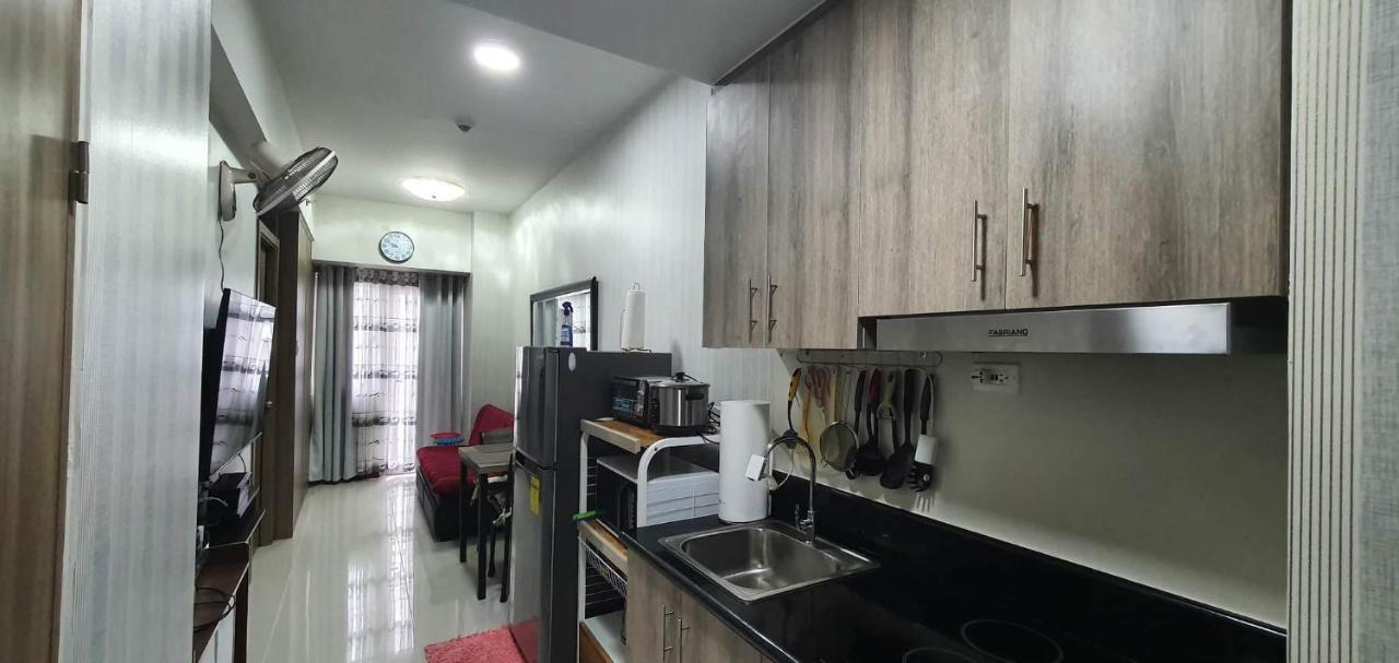 Schoenes Apartment Mit Pool-Nutzung 마닐라 외부 사진