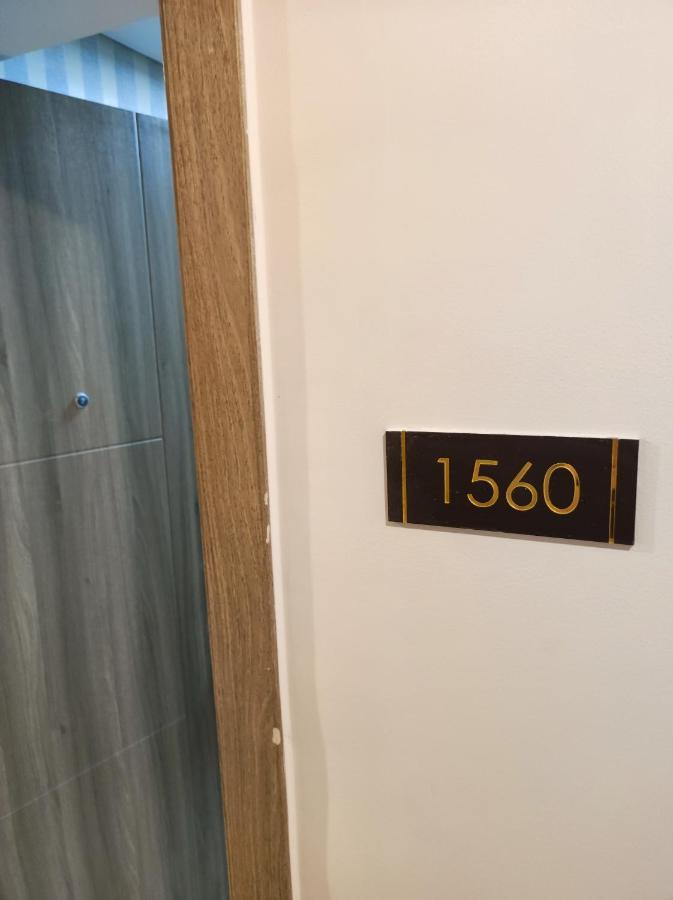 Schoenes Apartment Mit Pool-Nutzung 마닐라 외부 사진